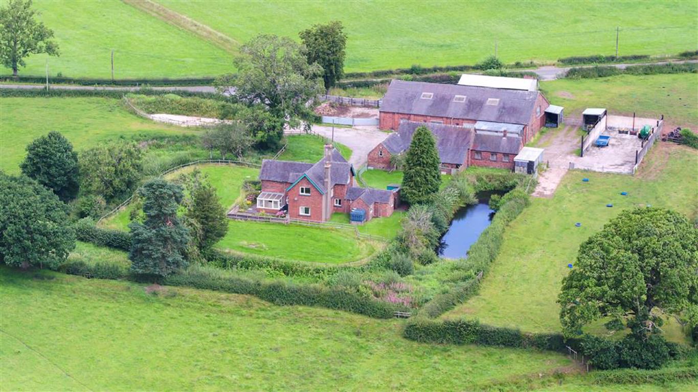Graham Watkins Chartered Surveyors Auctioneers Valuers Estate Agents In Leek Staffordshire