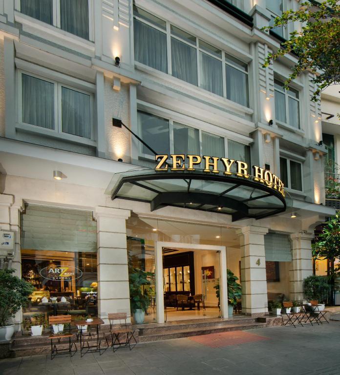 Khách sạn Zephyr Suites Boutique