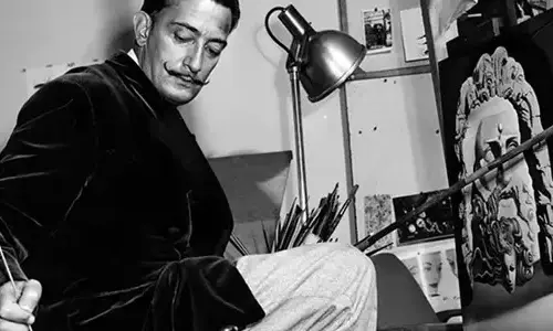 15-truth-splash-about-salvador-dali