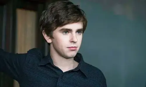 30 Truth about Freddie Highmore |