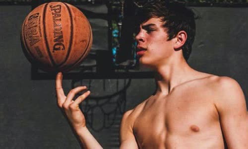 30 truth about Hayes Grier