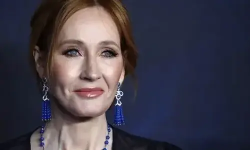 30 truth enchanting about J.K.