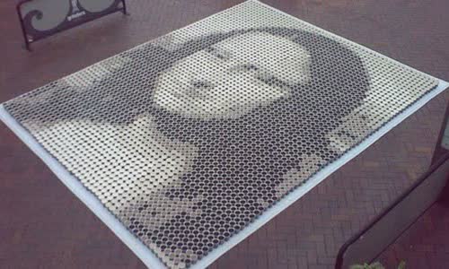 Mona Lisa recreates with coffee