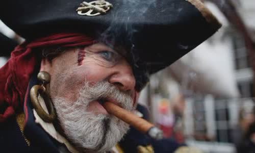Why are pirate wearing eye arrays?