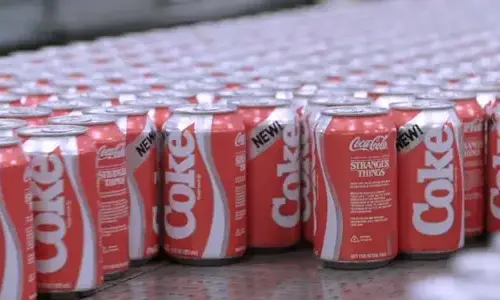 10-is-crazy-about-cocacola