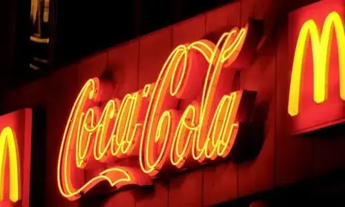10-is-crazy-about-cocacola
