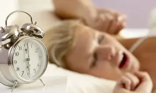 5 quick facts about yawning that won't make you sleepy