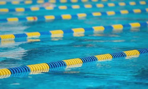 7 surprising health benefits of swimming