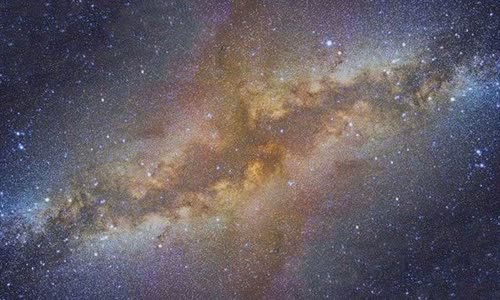 milky-way-smells-like-rum-tastes-like-a-raspberry