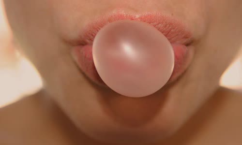 the-difference-between-gum-and-bubble-gum