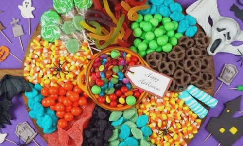 100-really-obsessed-halloween