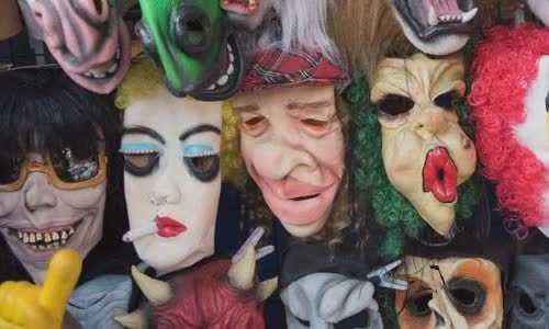 100-really-obsessed-halloween