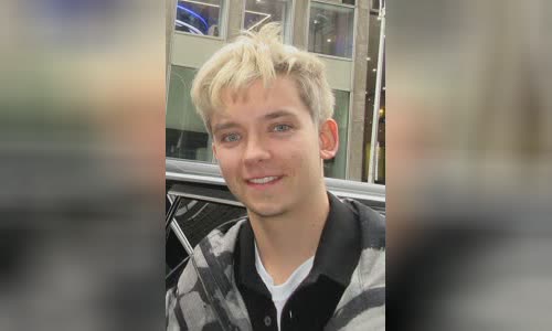 Asa Butterfield