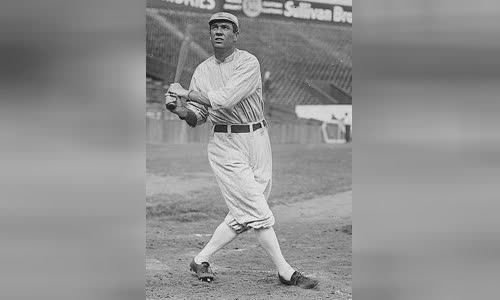 Tris Speaker