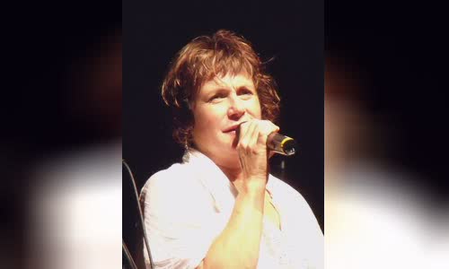 Cathy Jones