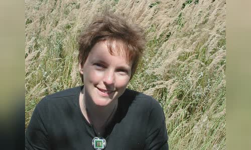 Rozalie Hirs