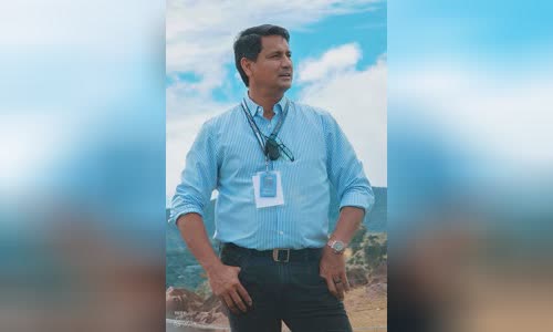 Richard Gomez
