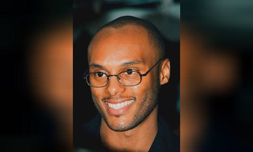 Kenny Lattimore