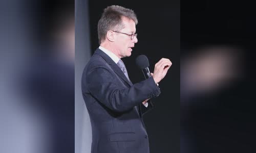 Nicky Campbell