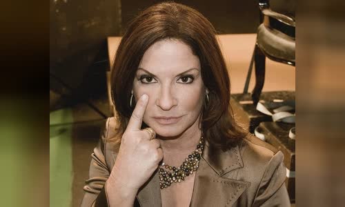 Ana María Polo