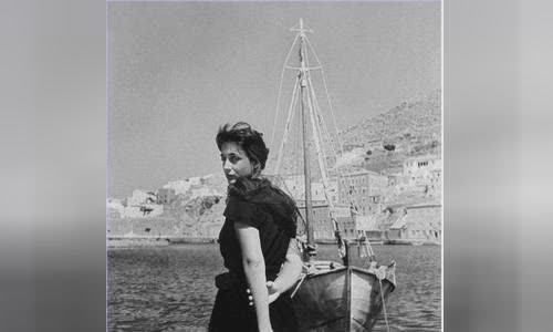 Ellie Lambeti