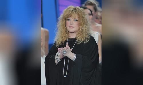 Alla Pugacheva