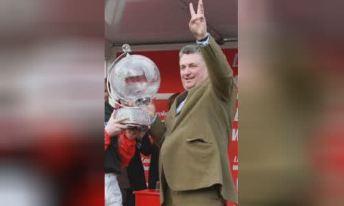 Paul Nicholls (horse racing)