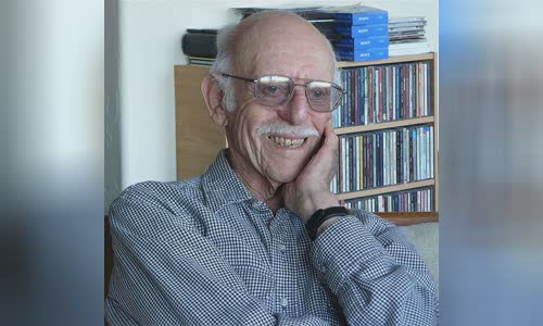 Lester Rodney