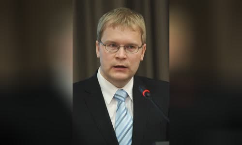 Urmas Paet
