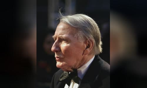 Leslie Phillips