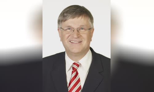Peter Hintze