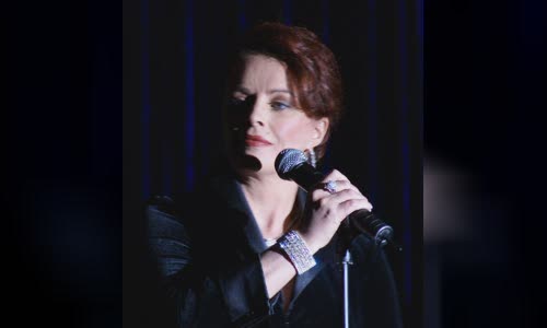 Sheena Easton