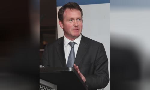 Chris White (politician)
