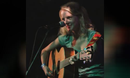 Laura Slade Wiggins