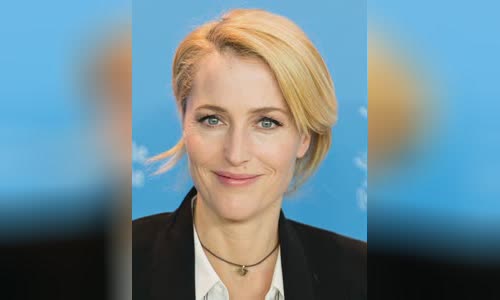 Gillian Anderson