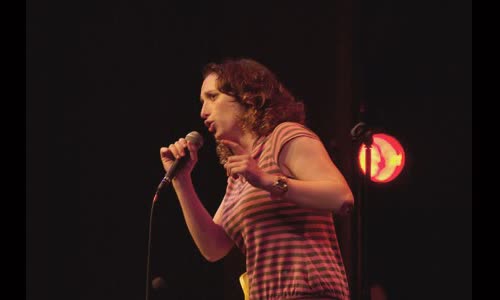 Isy Suttie