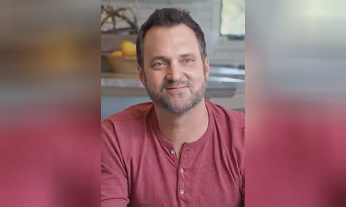 Adam Housley
