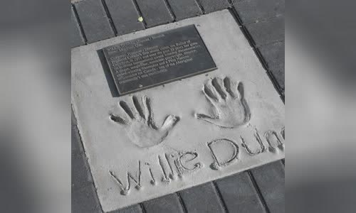 Willie Dunn