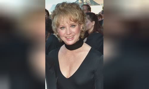 Lois Nettleton