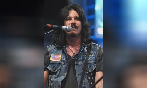 Gilby Clarke