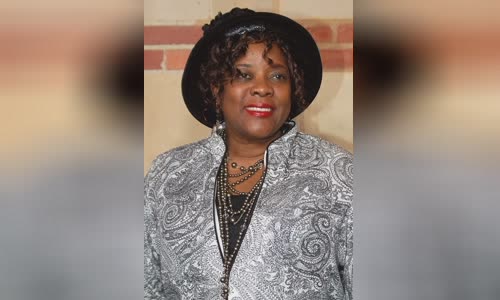 Loretta Devine
