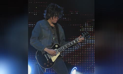 Dean DeLeo