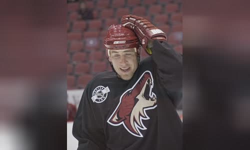Derek Morris (ice hockey)