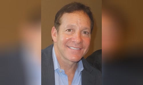 Steve Guttenberg