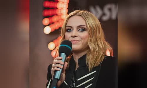 Amy Macdonald
