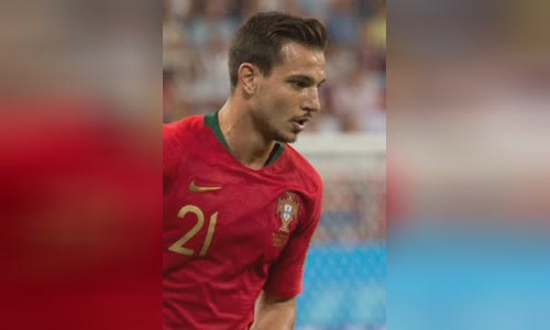 Cédric Soares