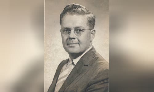 Charles Lynch (journalist)