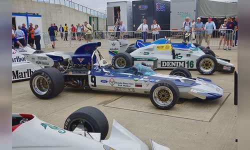 John Love (racing driver)