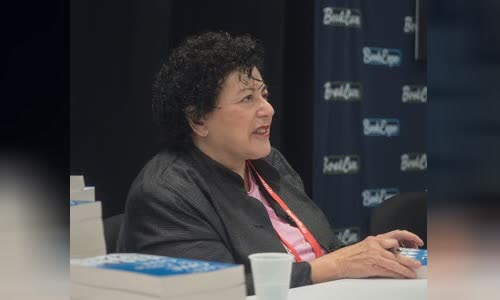 Susan Isaacs