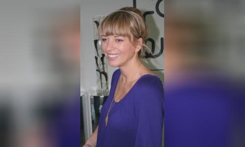 Sara Cox